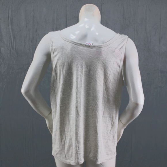 Michigan Wolverines Tank Top - Puffer Graphic with School Crest - Mens XL (NWT) - Picture 6 of 8